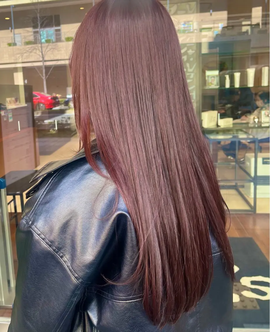 ロング カラー レッドカラー ルナ|縮毛矯正 ×レイヤーカット🥝のヘアスタイル