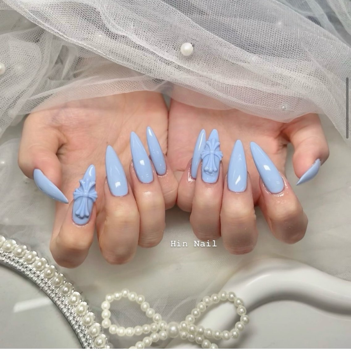 ネイル アニマル柄 ブラウン チークネイル ドット フットネイル ハンドネイル HIN NAILのネイルデザイン