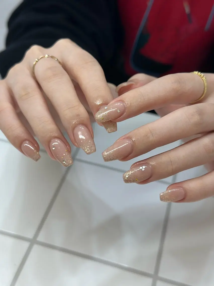 ネイル ハンドネイル Elegancia. Hiromiのネイルデザイン