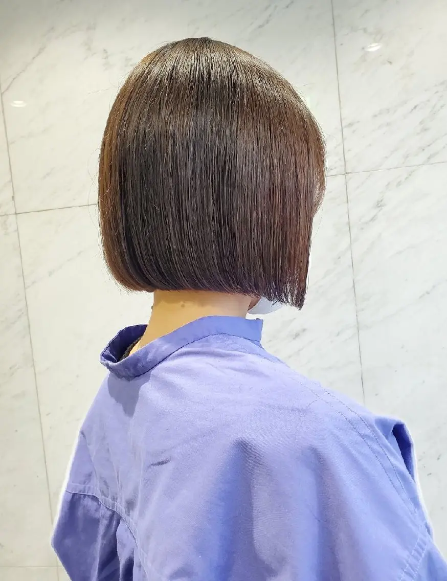 ショート ボブ 縮毛矯正 仁科 美乃里のヘアスタイル