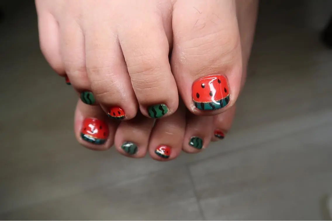 ネイル フットネイル Fielia momoのネイルデザイン