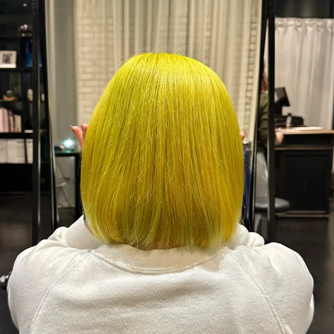 ミディアム カラー イエローカラー ヘアカラー トリートメント MEG ✨のヘアスタイル
