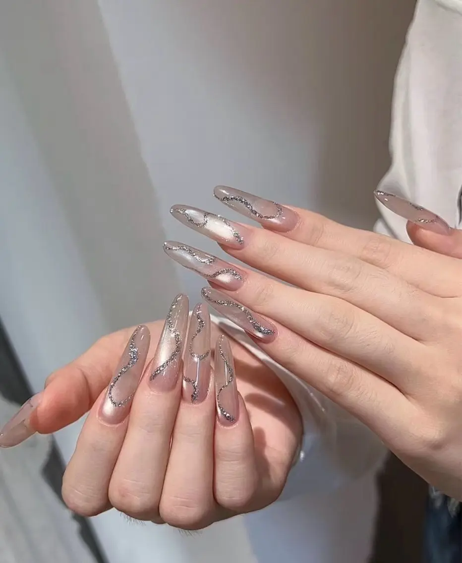 新規ジェルオフあり🪄/〔チップ長さ出し〕シンプルデザイン💅ハンドネイルの写真