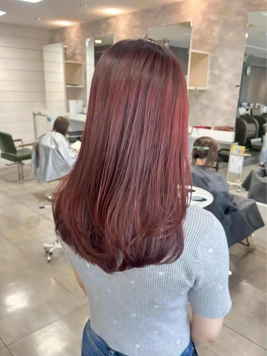 カラー 🌟艶カラー🌟 石中葵のヘアスタイル