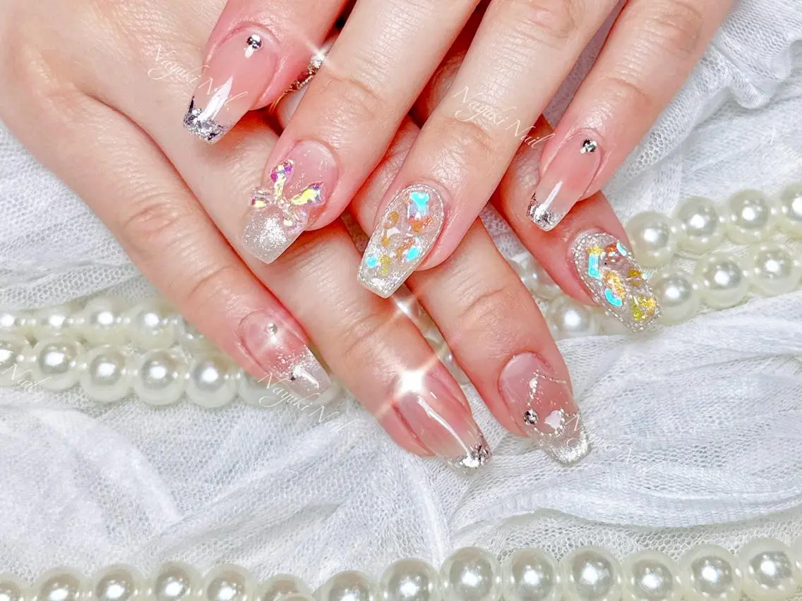 ネイル 🦋 Queenieのネイルデザイン