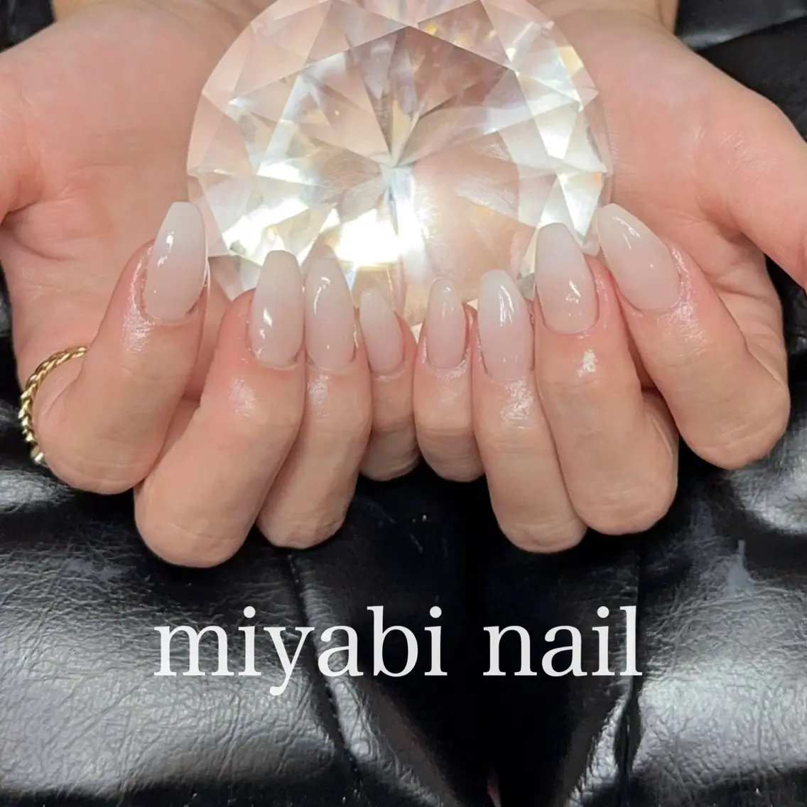 ネイル グラデーション 持ち込み オフィスネイル ピンク ホワイト ハンドネイル miyabi nail 桂川駅近くのネイルデザイン