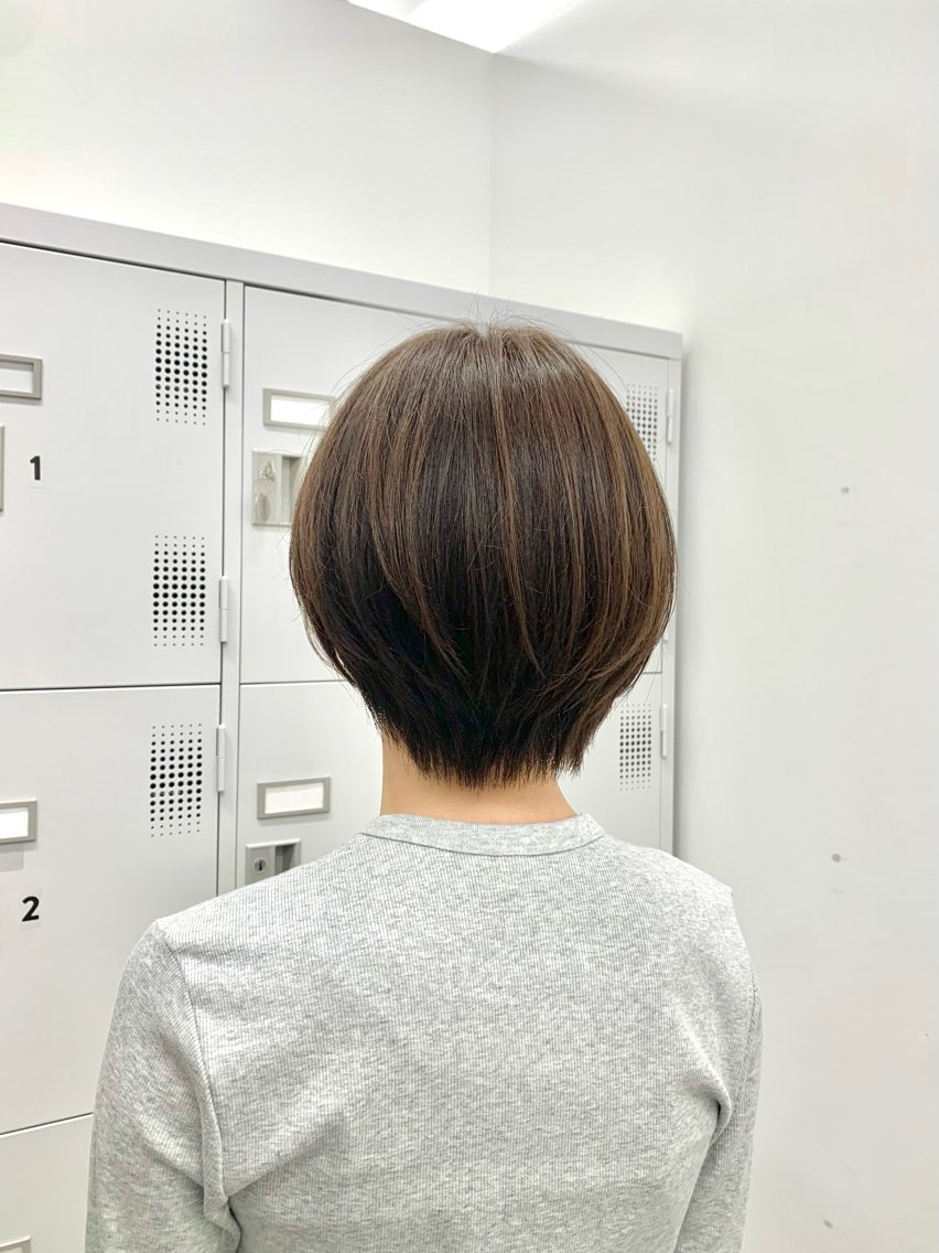 ショート カラー ショートヘア カット ヘアカラー ヘッドスパ 本格ヘッドスパ🌴 ×ヘア　佐藤のヘアスタイル
