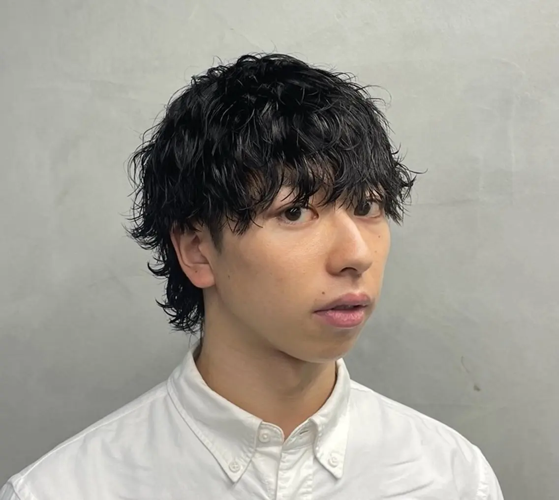 ミディアム カラー パーマ ヘアアレンジ メンズ fifth 石川 凪のヘアスタイル