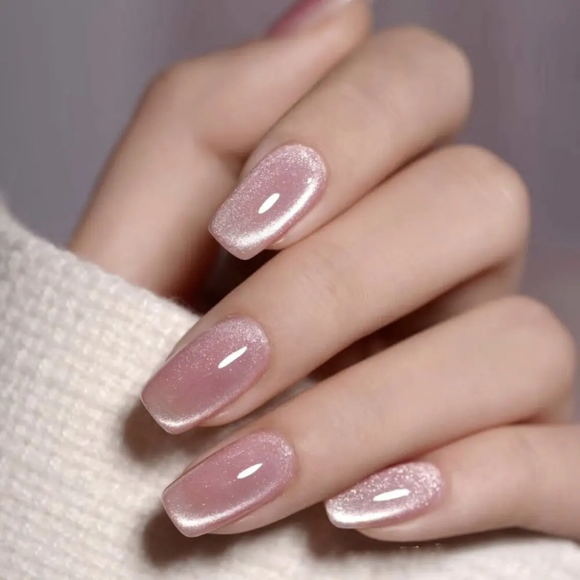 ネイル チークネイル 長さ出し ジェルネイル マグネットネイル 持ち込み ハンドネイル ハンドケア Lucky nail 小林和希のネイルデザイン