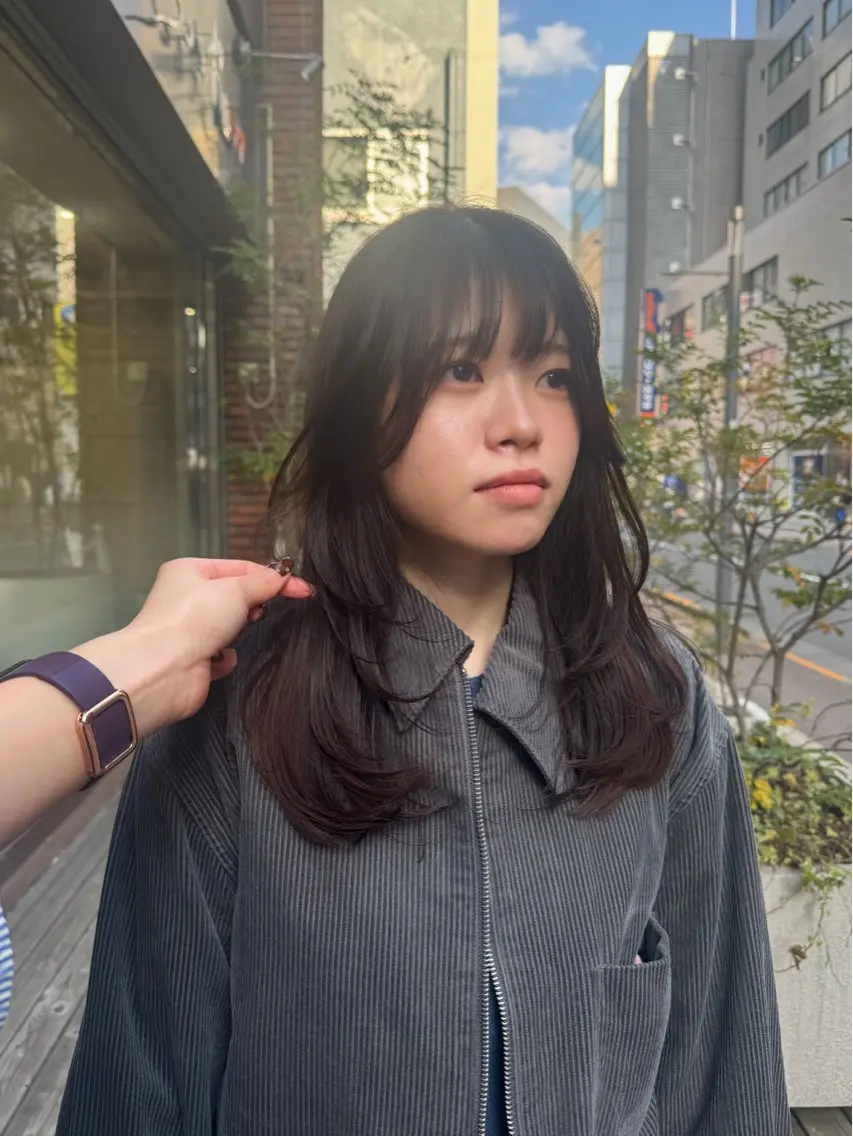 ミディアム カラー レイヤーカット Seeknext // Rukaのヘアスタイル