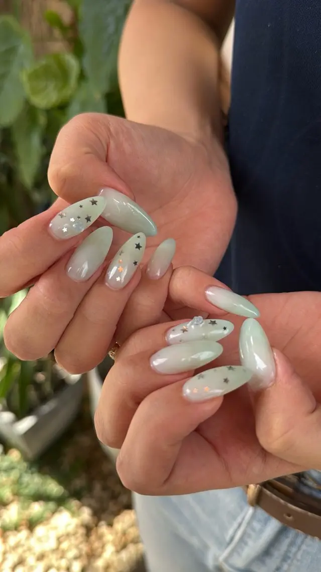ネイル フラッシュネイル フラッシュマグ フットネイル フレンチネイル 韓国ネイル ハンドネイル SAKU nail 作島茜のネイルデザイン