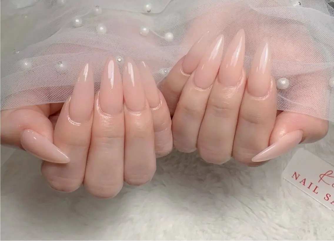 ネイル ハンドネイル 小林 あゆみのネイルデザイン