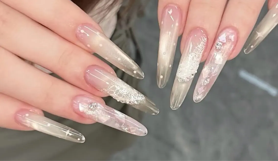 ネイル D-BEAUTY Nailsalonのネイルデザイン