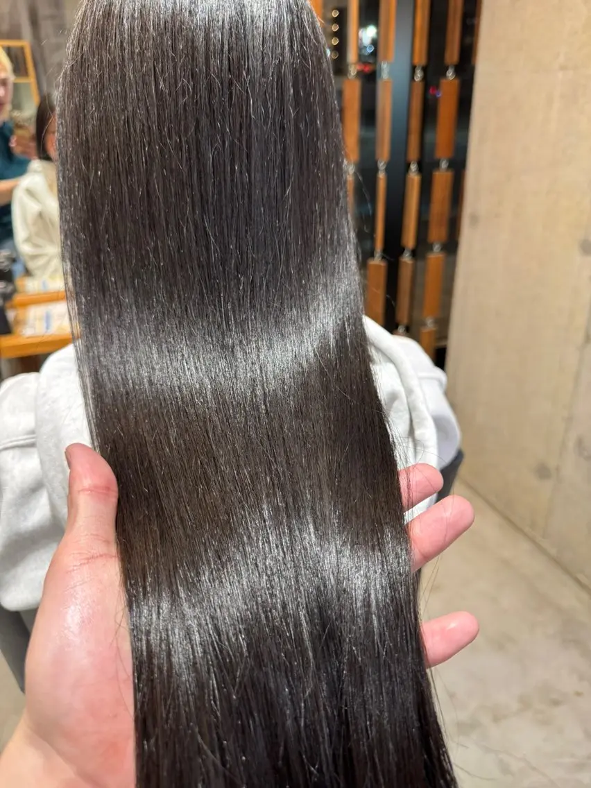 5月似合わせカット✂️+プレミアム集中ケアトリートメント✨の写真