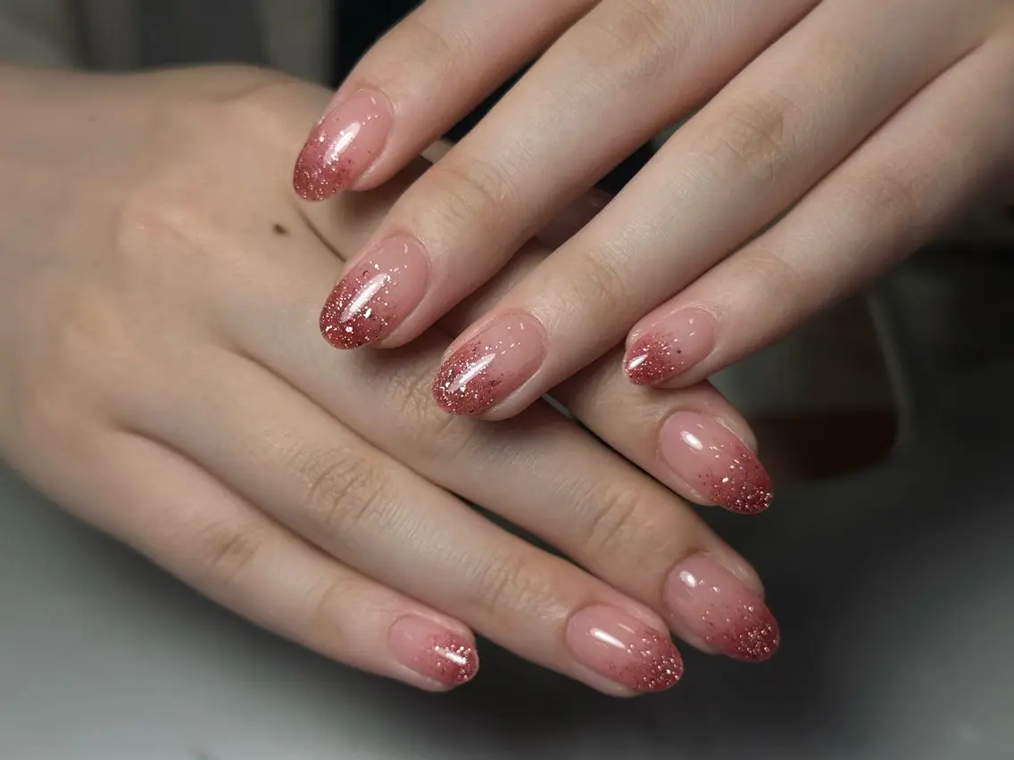 ネイル 成人式 フラッシュネイル フレンチネイル ジェルネイル グラデーション ハンドネイル Umiko🪆 Nailのネイルデザイン