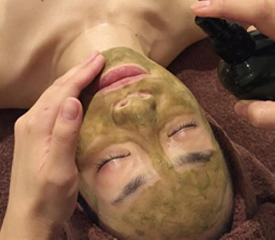 日本製！ハーブピーリング🌿剥けない・ダウンタイムなしの写真