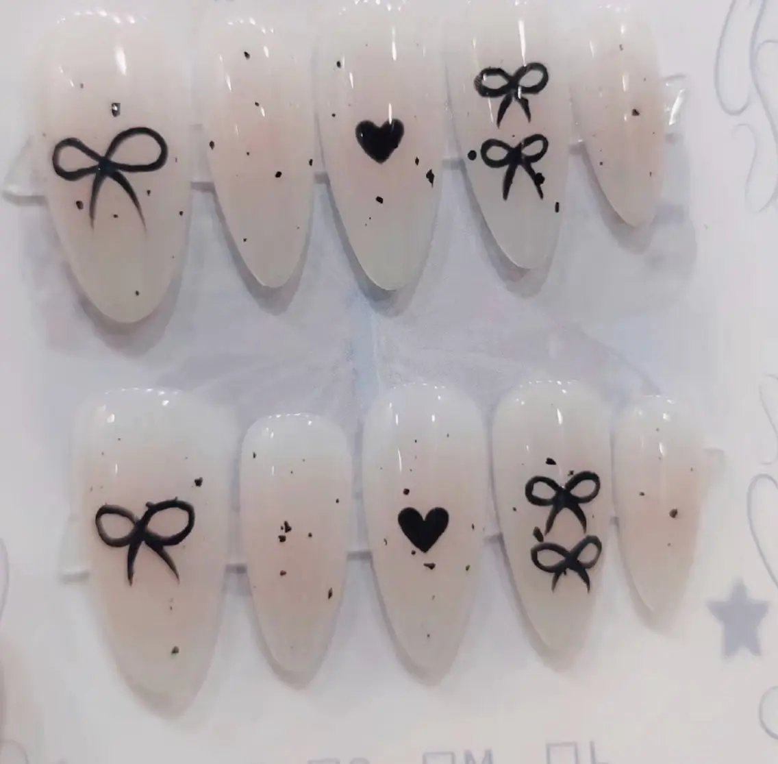 ネイル D-BEAUTY Nailsalonのネイルデザイン