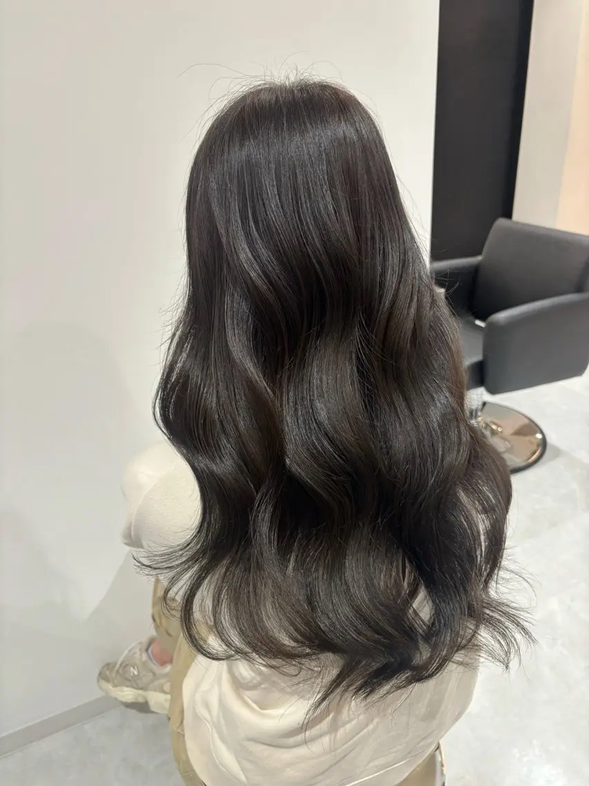ロング カラー ベージュカラー 透明感カラー グレージュ イルミナカラー ラベンダーカラー カット ヘアカラー トリートメント レイヤーカット🎀× 韓国風🇰🇷正源のヘアスタイル