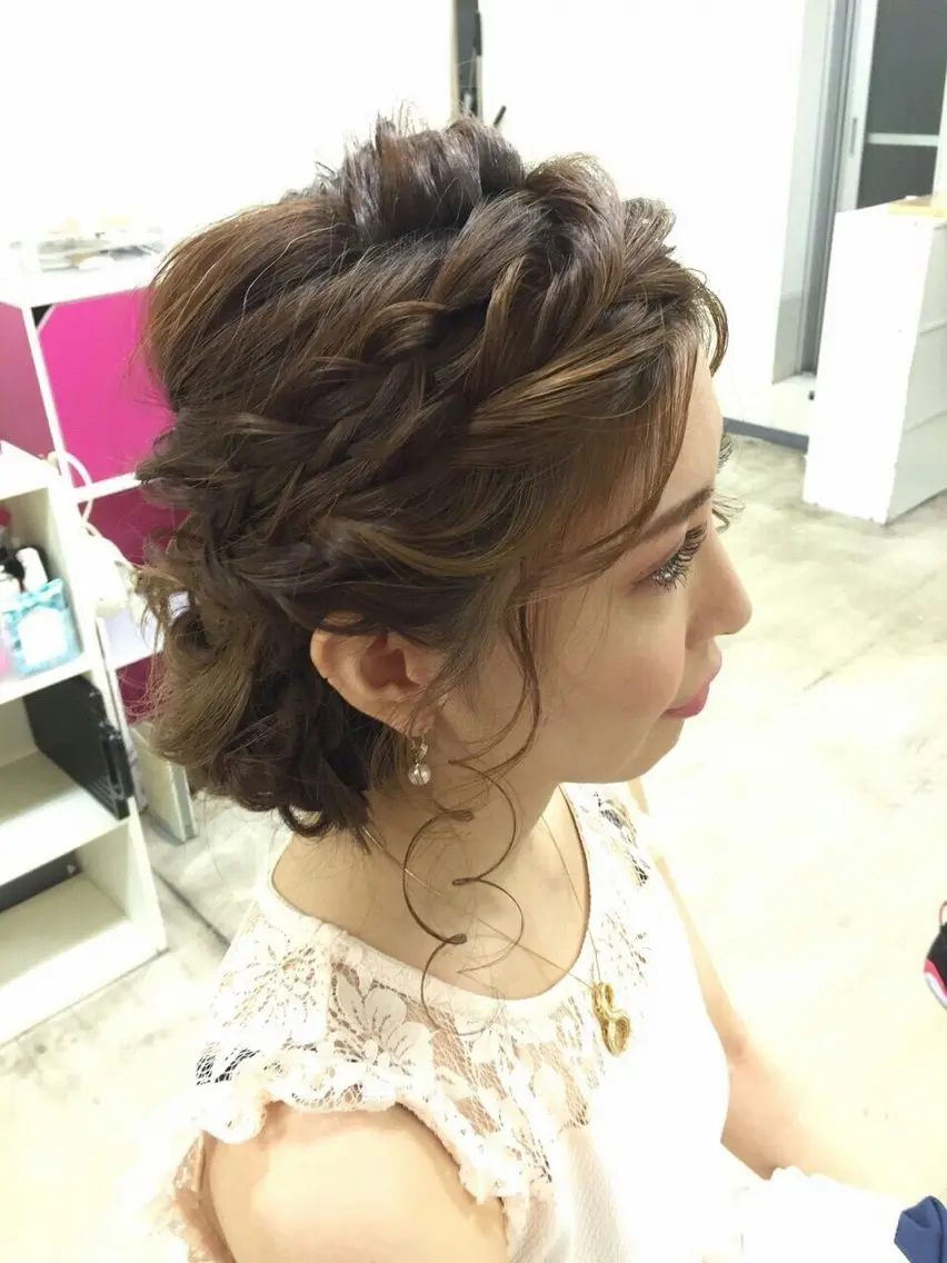 セミロング ヘアアレンジ ヘアセット 🌈髪質改善🌈 過去の1艶サラ体験✨のヘアスタイル