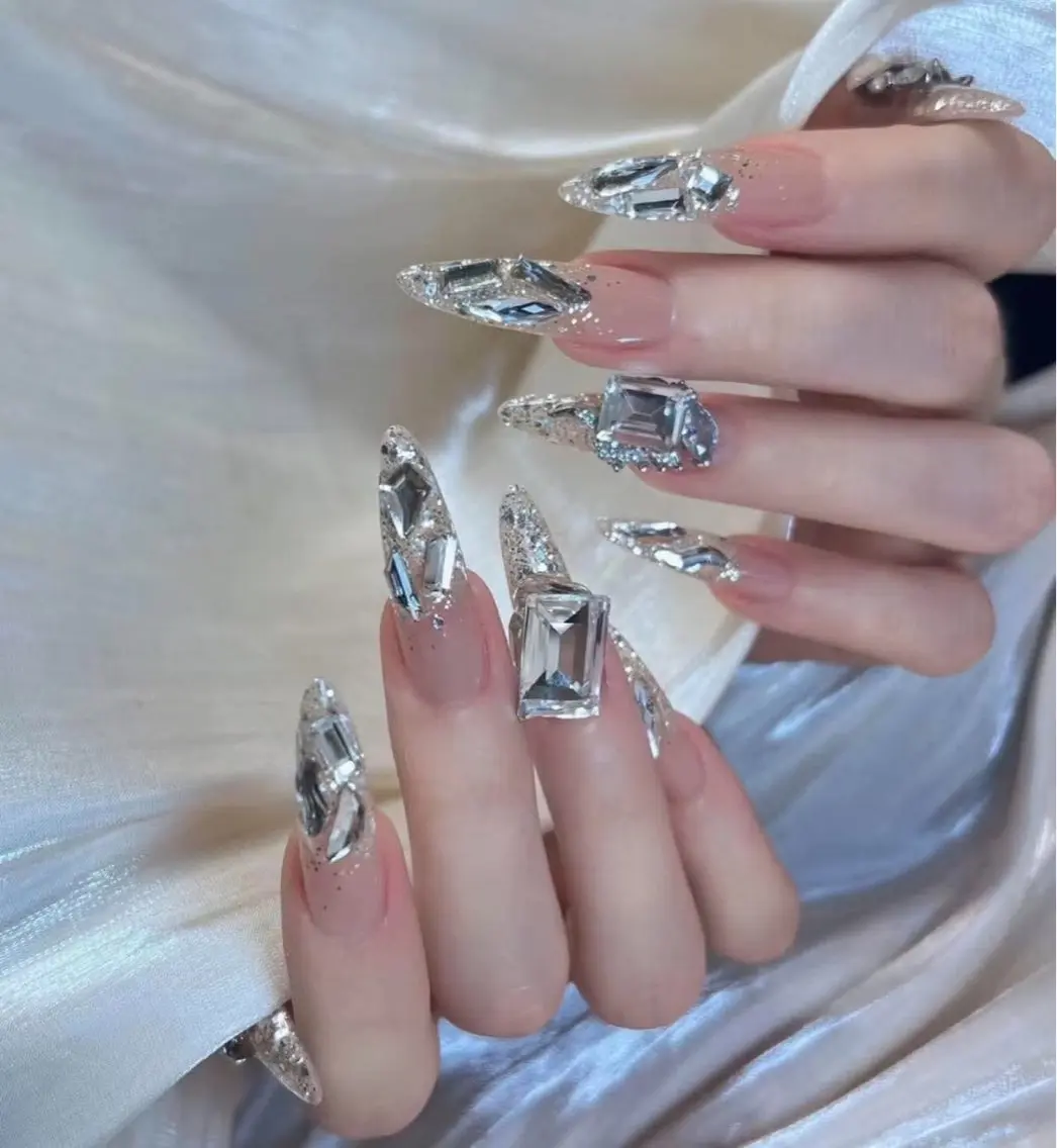 ネイル ねね🎀 Melia nailのネイルデザイン