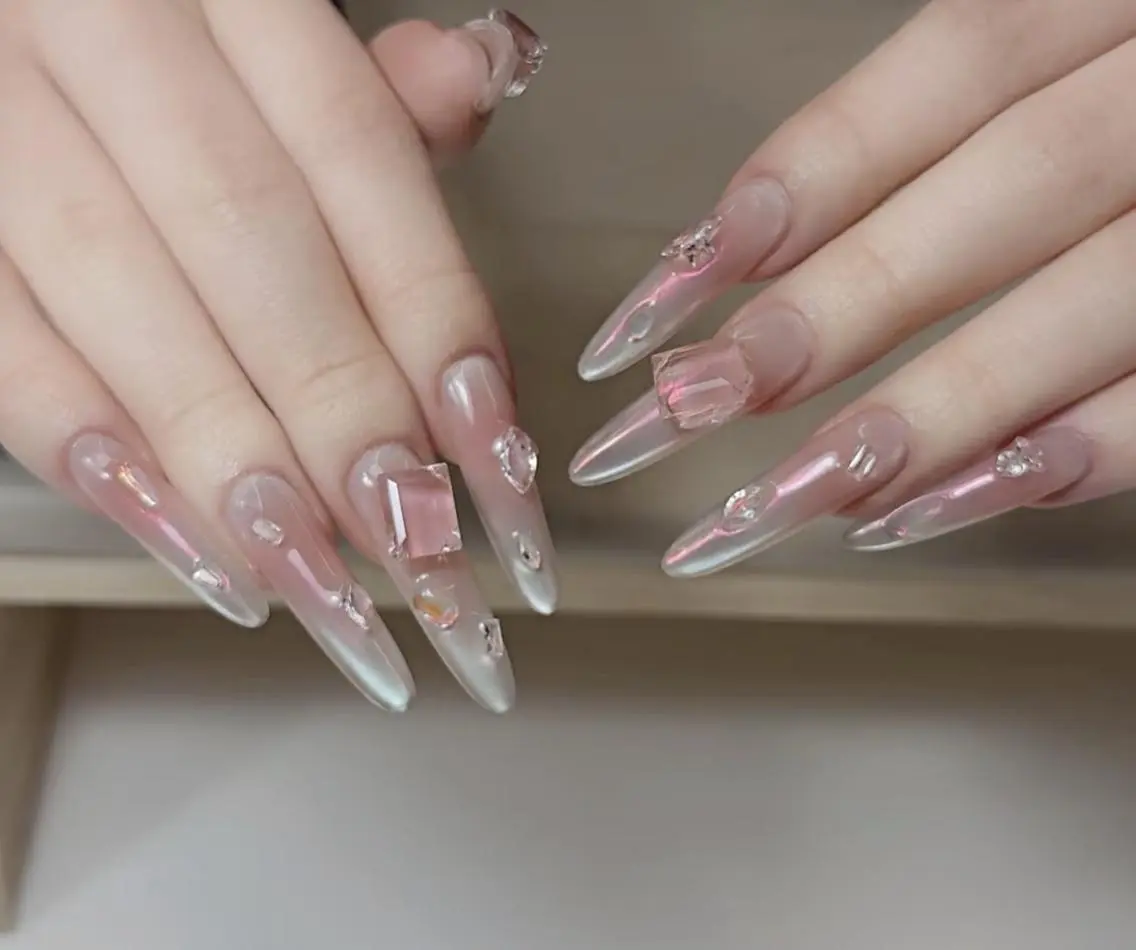 ネイル ハンドネイル 🎀 NaNa_nailのネイルデザイン