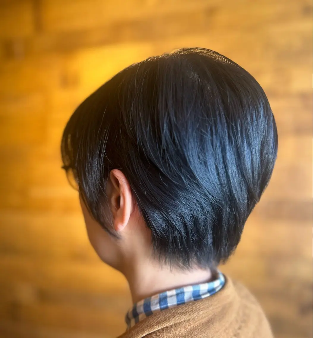 ショート ショートボブ ボブ ショートヘア 居垣 唯のヘアスタイル
