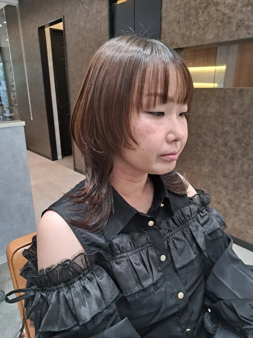 ミディアム レイヤーカット ウルフカット カット トリートメント 関口 知佳のヘアスタイル