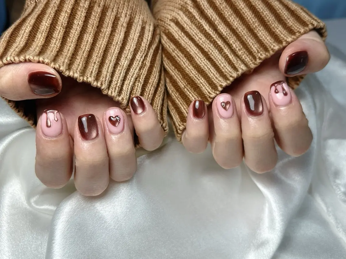 ネイル オーロラネイル フットネイル フレンチネイル ジェルネイル ハート kiki nail たまプラーザのネイルデザイン