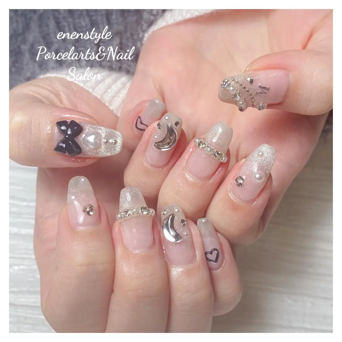 ミディアム ネイル 🐾enen style 🐾のネイルデザイン