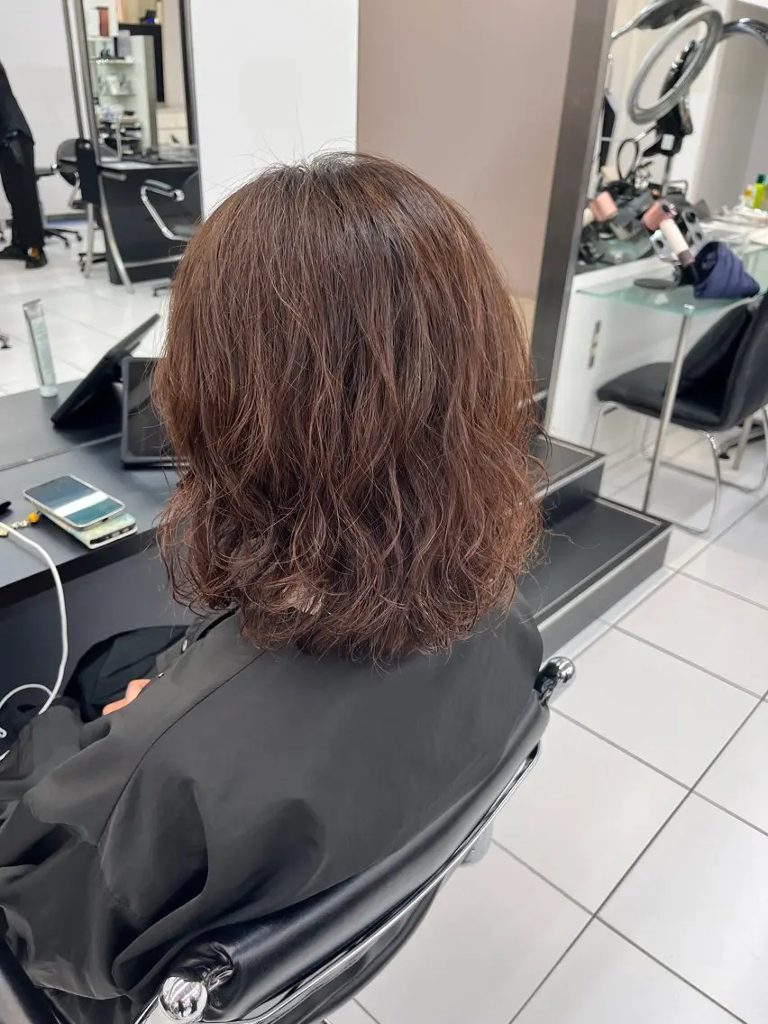 ミディアム パーマ 吉田 友朗のヘアスタイル