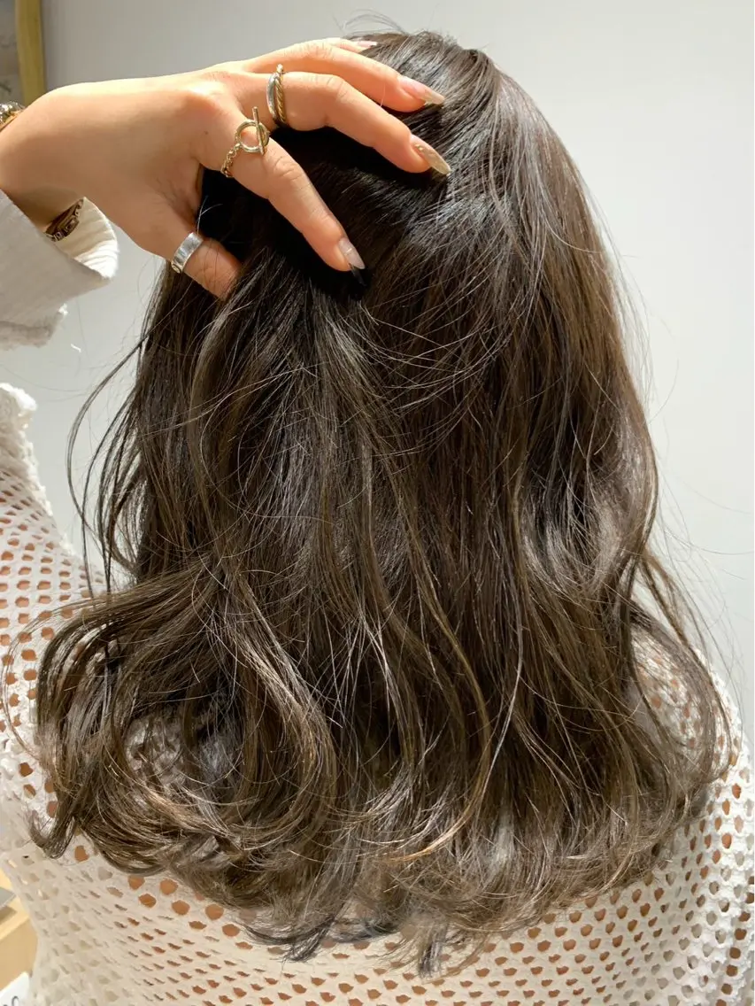 グレイカラー(白髪染め)リタッチ🎀+ヘッドスパ💠の写真