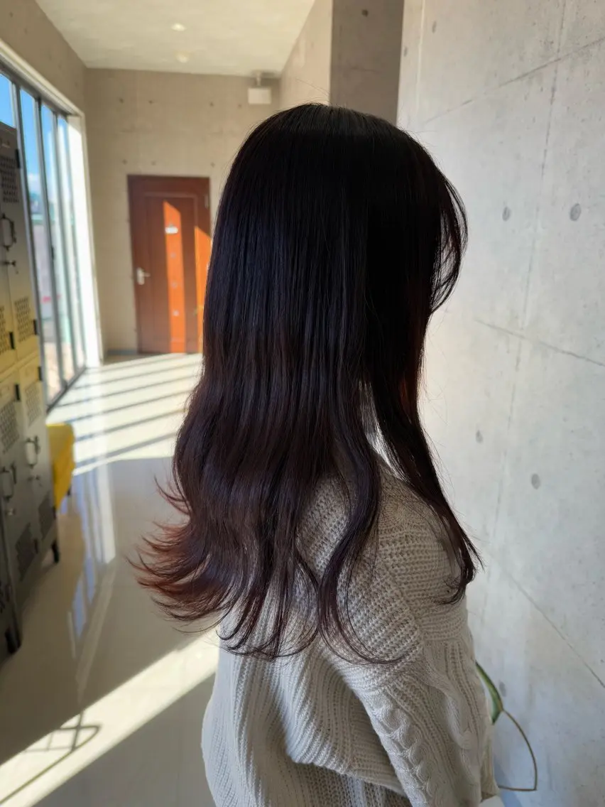 ロング カラー ブラウンカラー ピンクカラー ピンクブラウン 顔周りカット レイヤーカット カット ヘアカラー トリートメント 廣瀬 愛のヘアスタイル