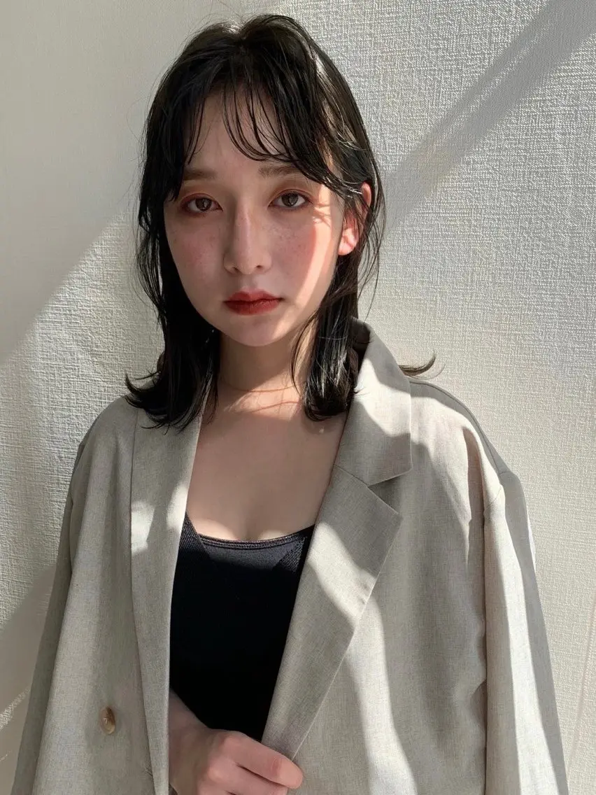 ロング 山本 和弥のヘアスタイル