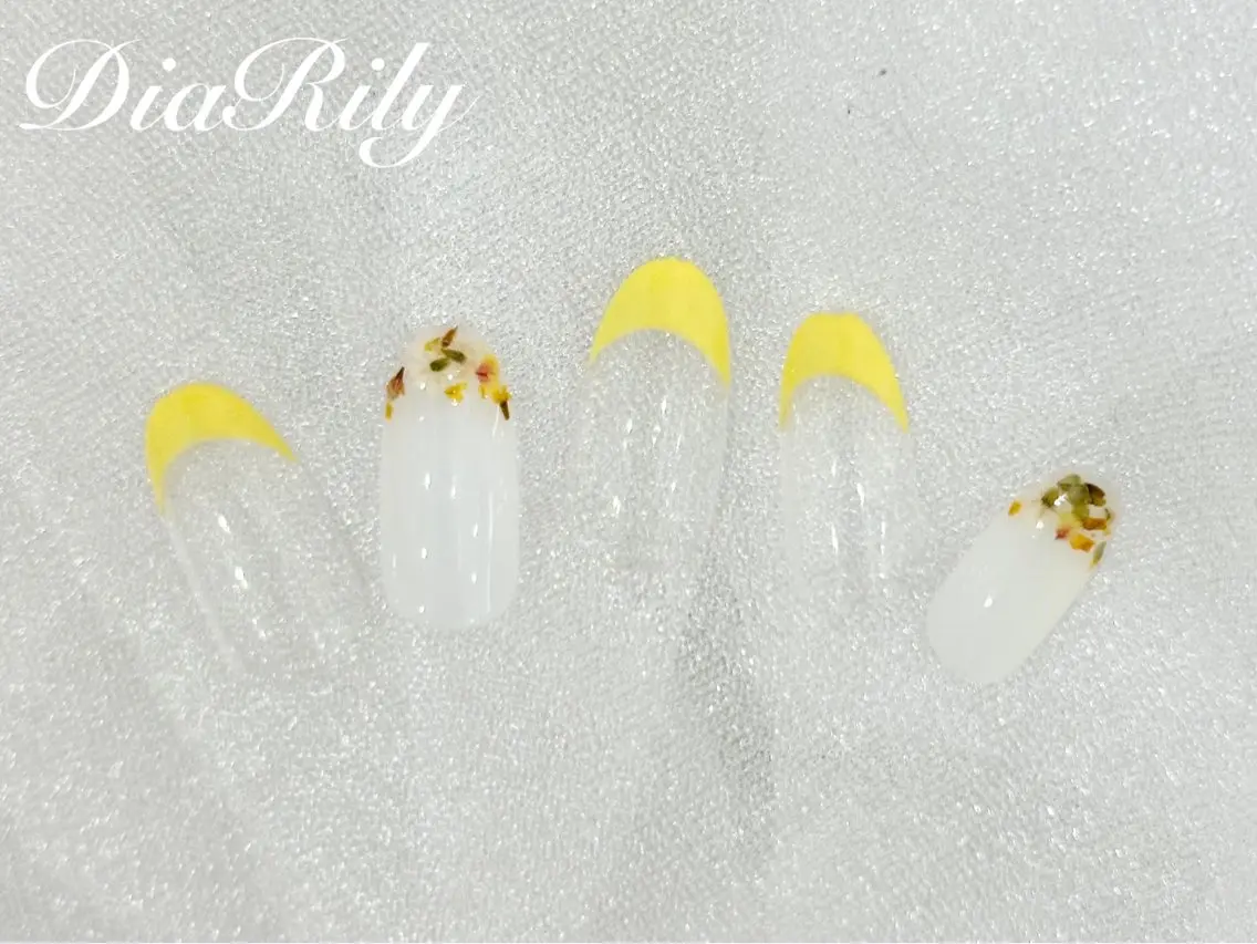 ネイル ハンドネイル ハンドケア diarily はるひのネイルデザイン