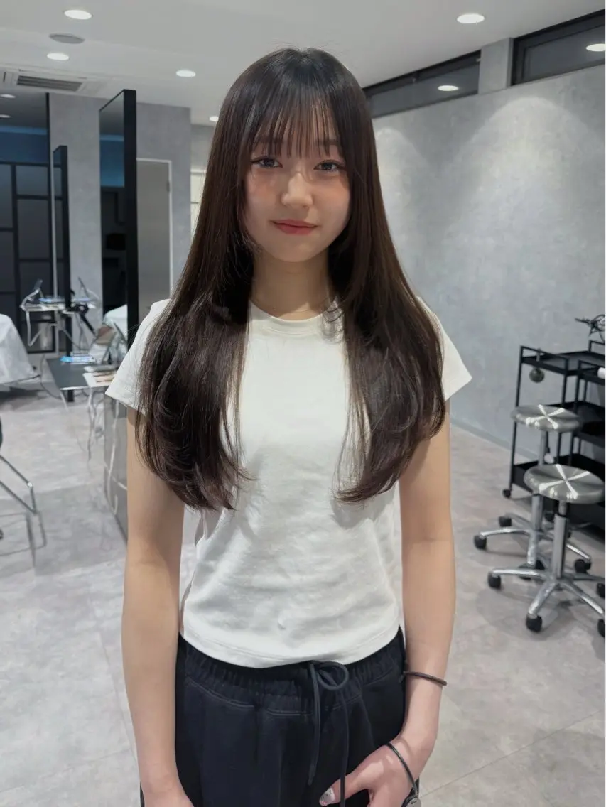 ロング 野林 夏帆のヘアスタイル