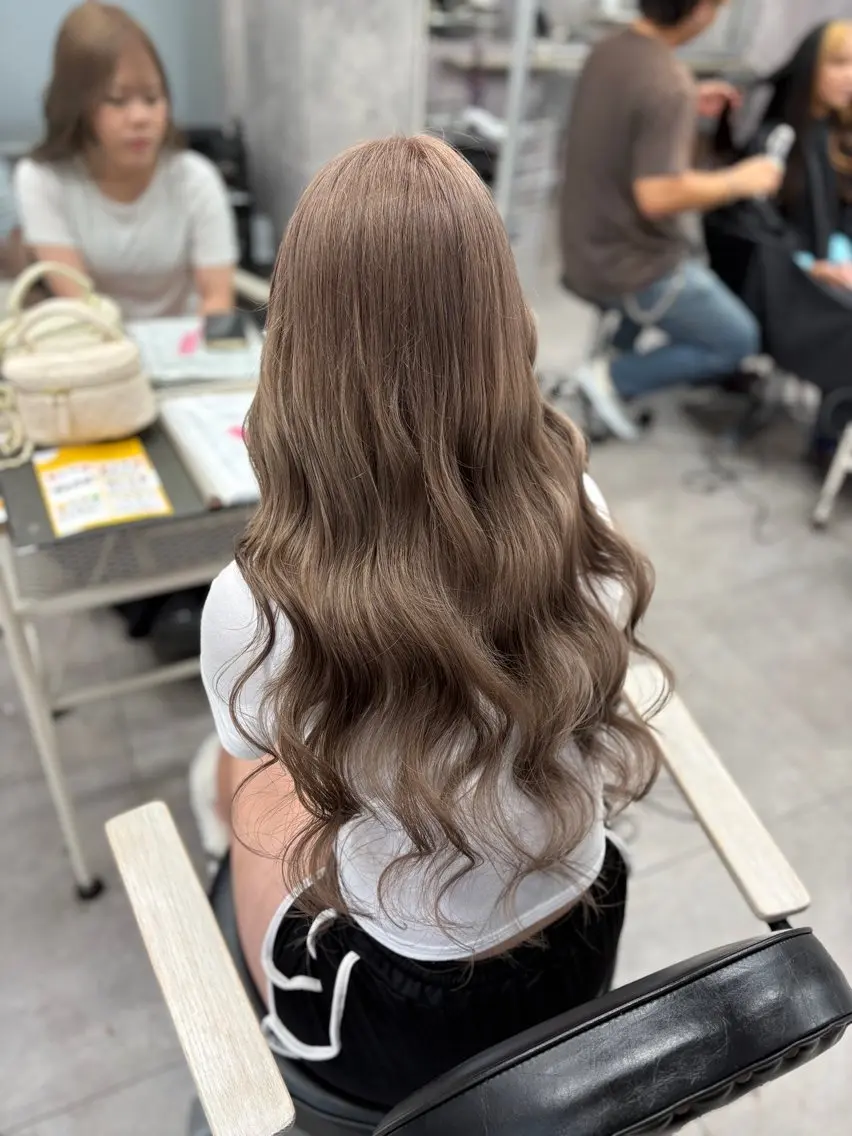 ロング ヘアカラー トリートメント 似合わせハイトーン ⚜️ちづるのヘアスタイル