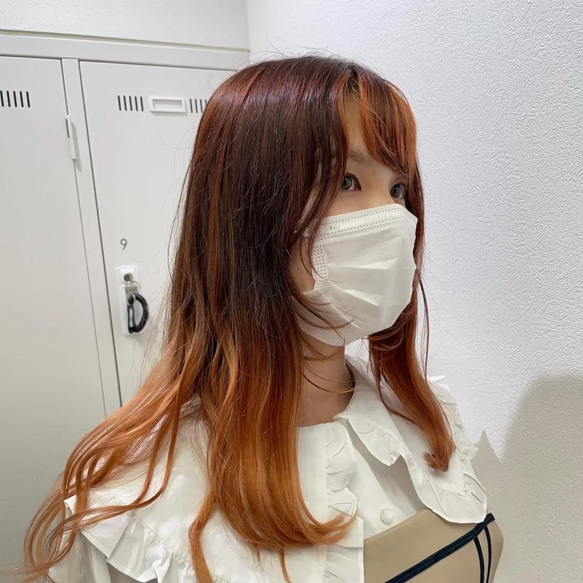 ロング カラー 渡部凌我 小顔ウルフ ハイトーンカラーのヘアスタイル