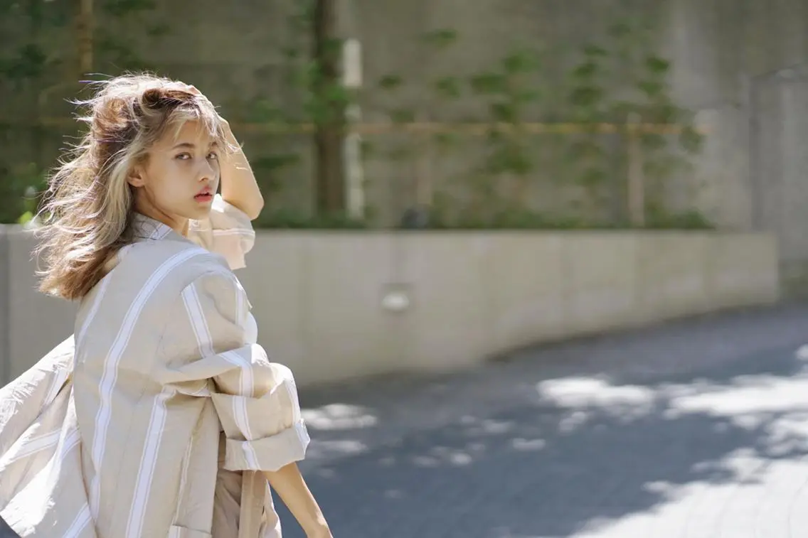 セミロング カラー 小島 光雄のヘアスタイル