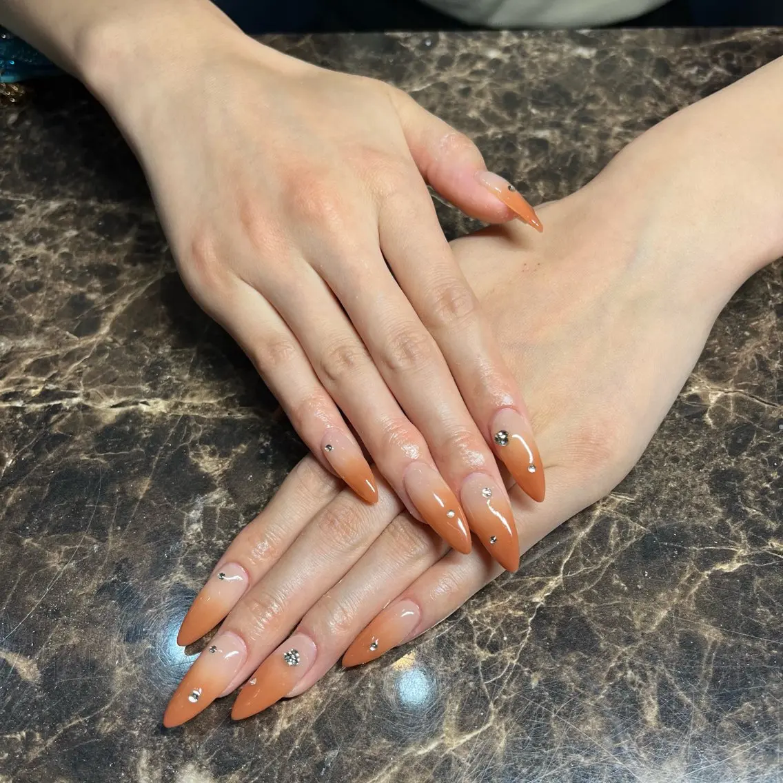 【✨❤️‍🔥ミニモ限定価格❤️‍🔥✨オフ込み】カラーグラデーションコースの写真