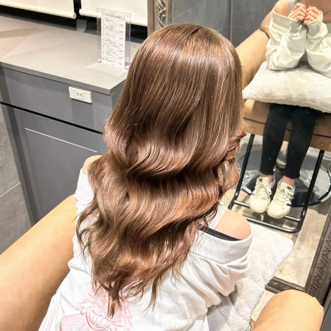 ロング カラー ベージュカラー ブリーチ カット ヘアカラー トリートメント 🥇KEN /レイヤー/カラーのヘアスタイル