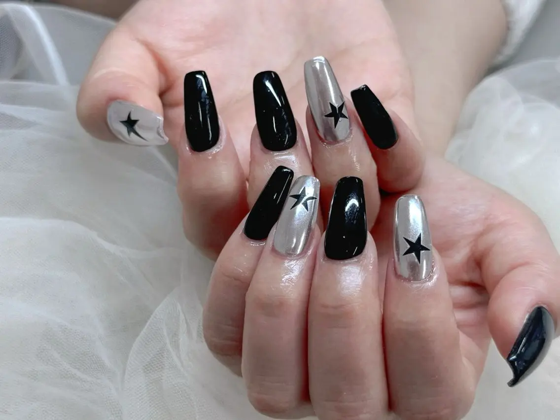 ネイル more glamのネイルデザイン