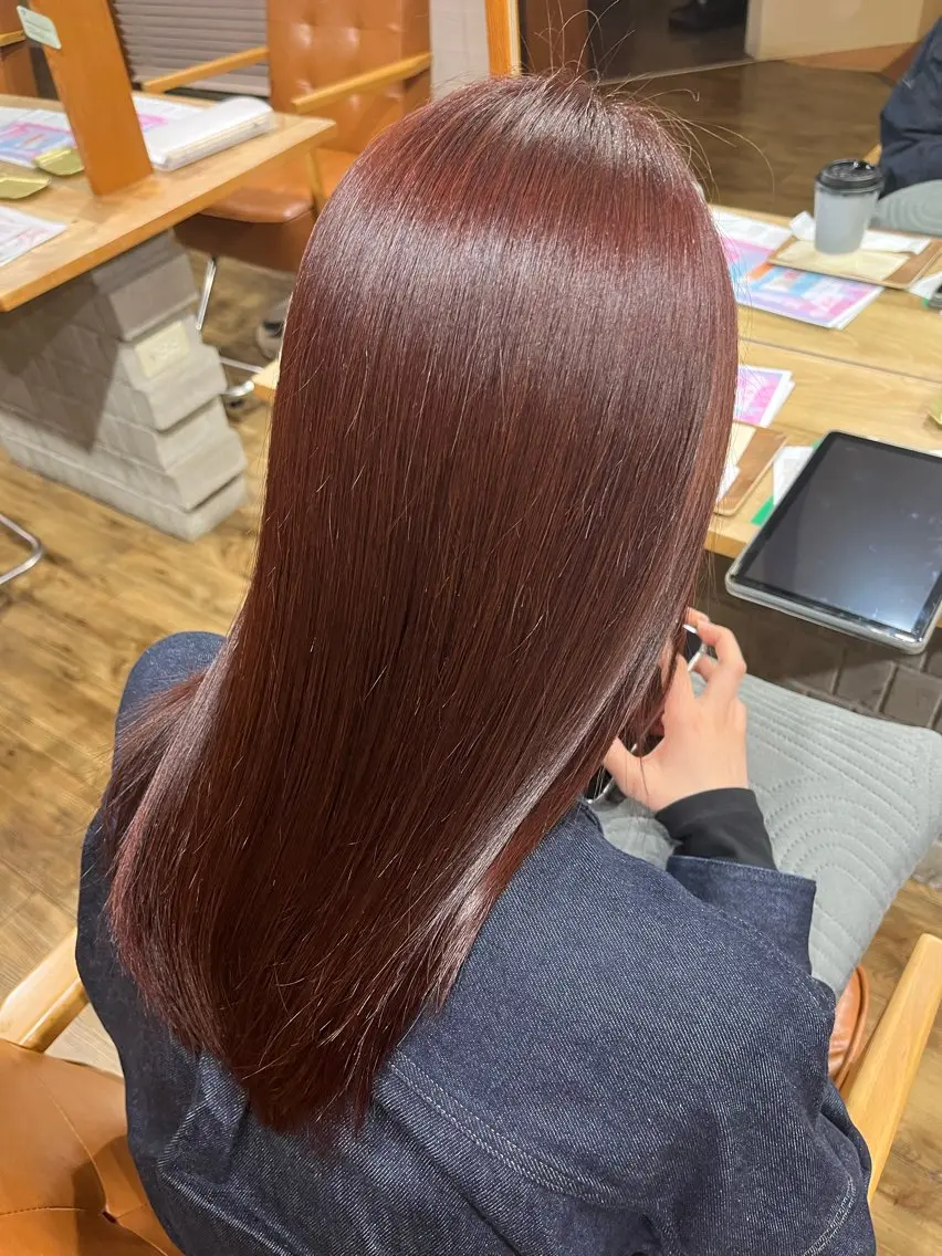 ロング ヘアカラー 末次 陵樹のヘアスタイル