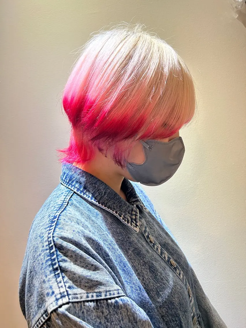 ショート カラー ブリーチ デザインカラー ハイトーンカラー ピンクカラー ショートヘア 鈴木豪真 【🎨ブリーチ】のヘアスタイル