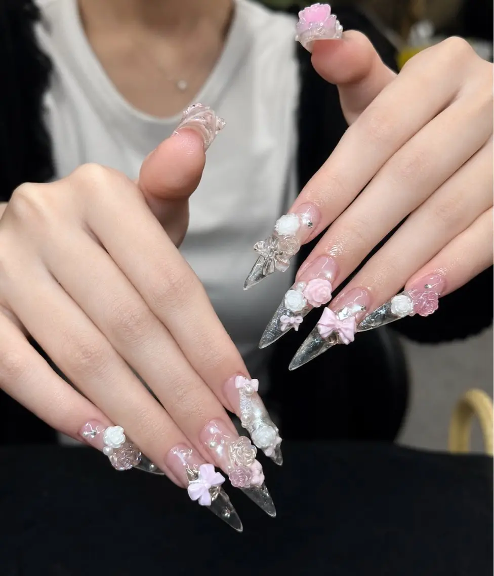 ネイル Iconic Nailのネイルデザイン