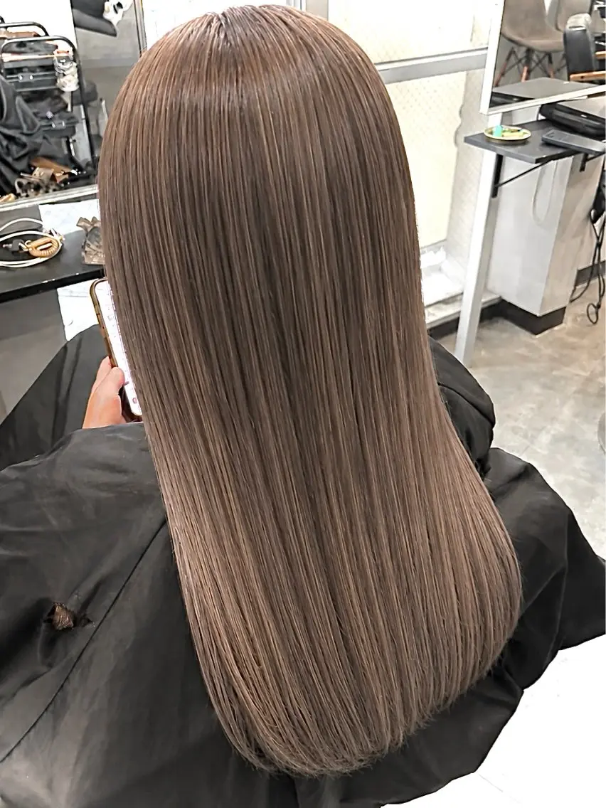 ロング レイヤーカット 🤍HIKARI🤍 ハイライト/レイヤーのヘアスタイル
