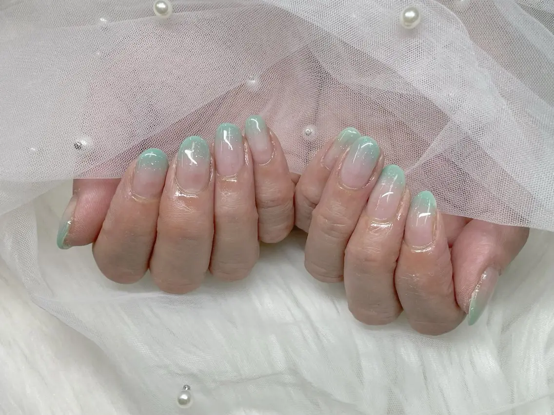 ネイル Emieux Anのネイルデザイン