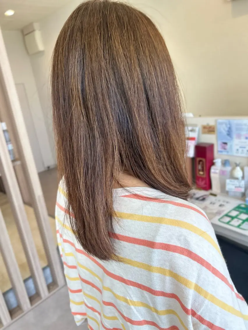 ミディアム カット TERUYA shionのヘアスタイル