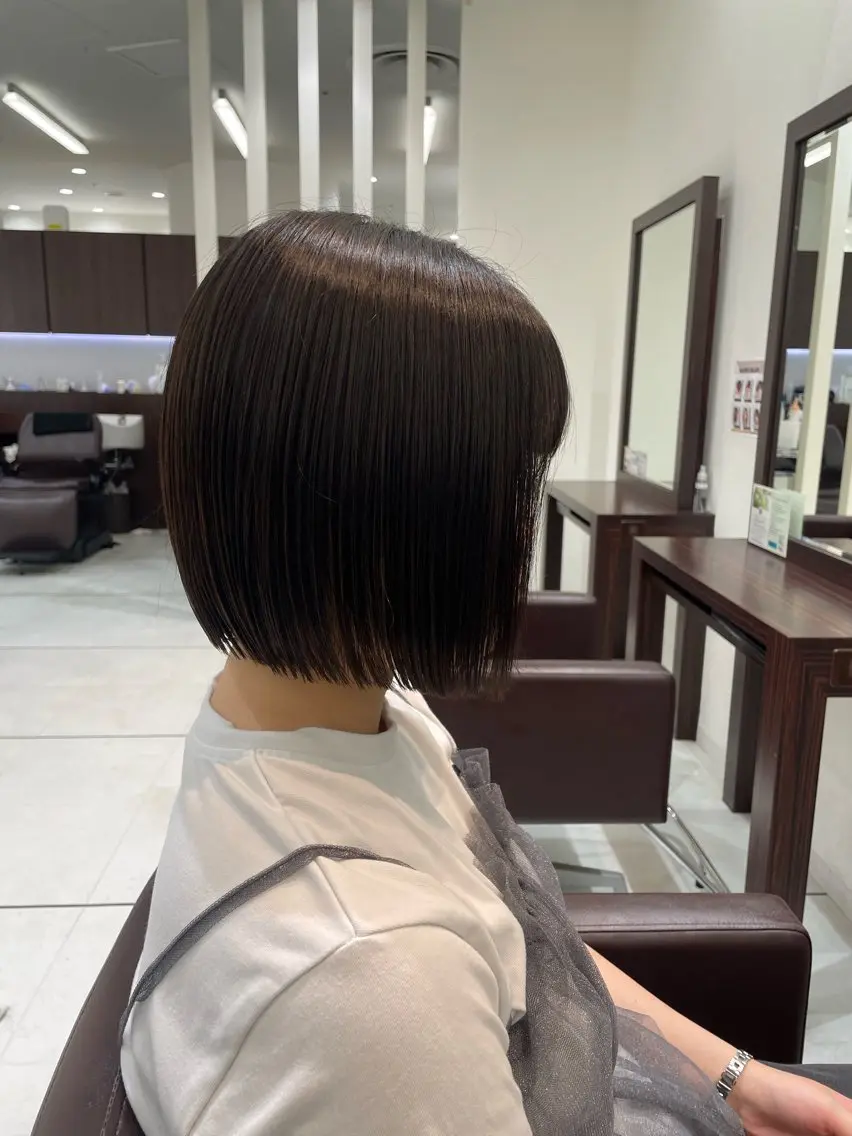 ショート 切りっぱなしボブ ボブ 【千葉駅南口歩1分】 MAKAのヘアスタイル