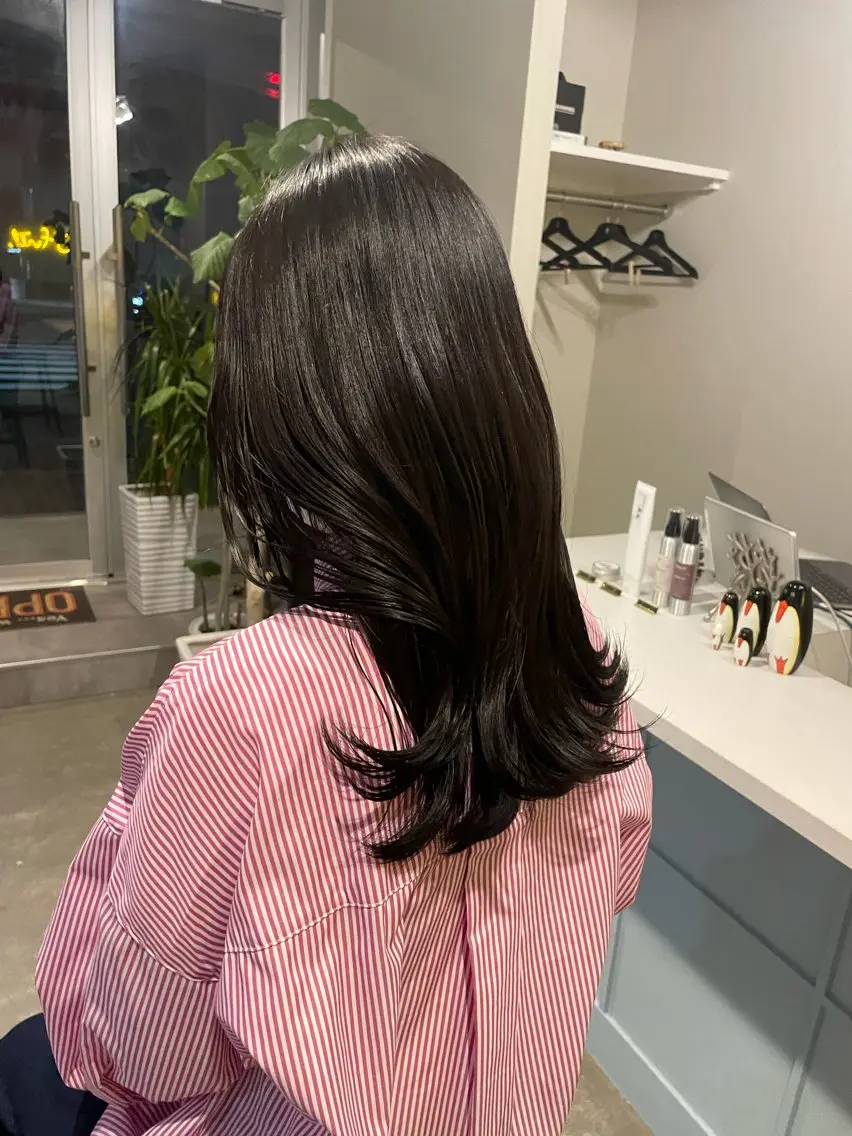 ミディアム Heath 姪浜 ⌇フタバのヘアスタイル