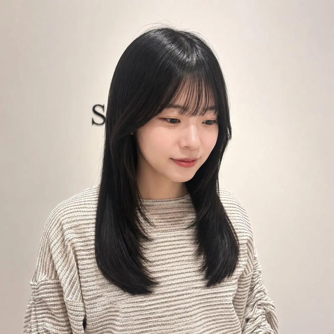 ミディアム ミディアムレイヤー レイヤーカット カット 艶カラー/アレンジ 💟すなおのヘアスタイル